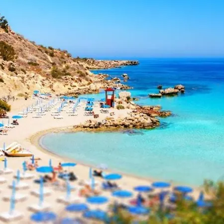 Imagine Your Family Renting A Luxury Holiday Close To Protaras' Main Attractions, 1254 Βίλα